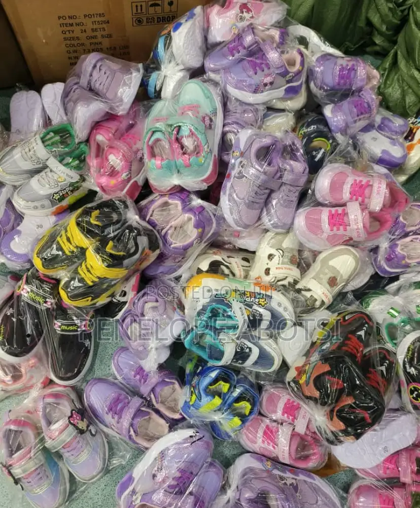 Beautiful Unisex Kids Sneakers