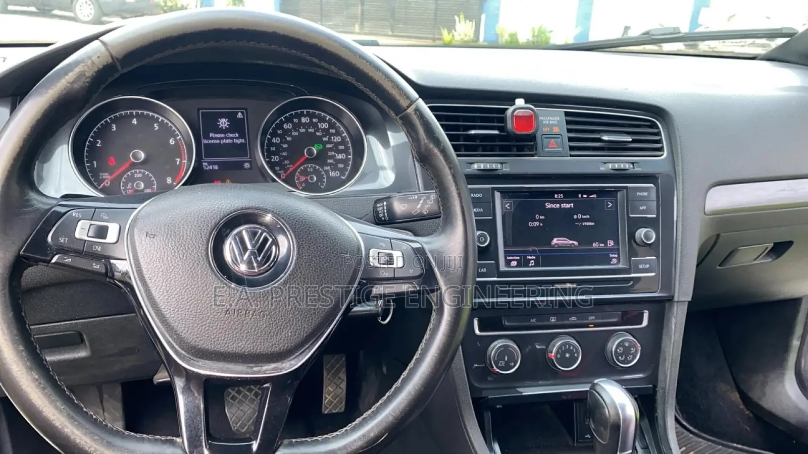Volkswagen Golf 2018 White
