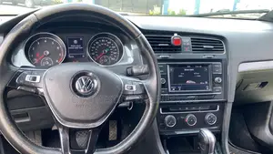 Volkswagen Golf 2018 White