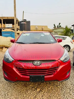 Hyundai Tucson 2014 Red