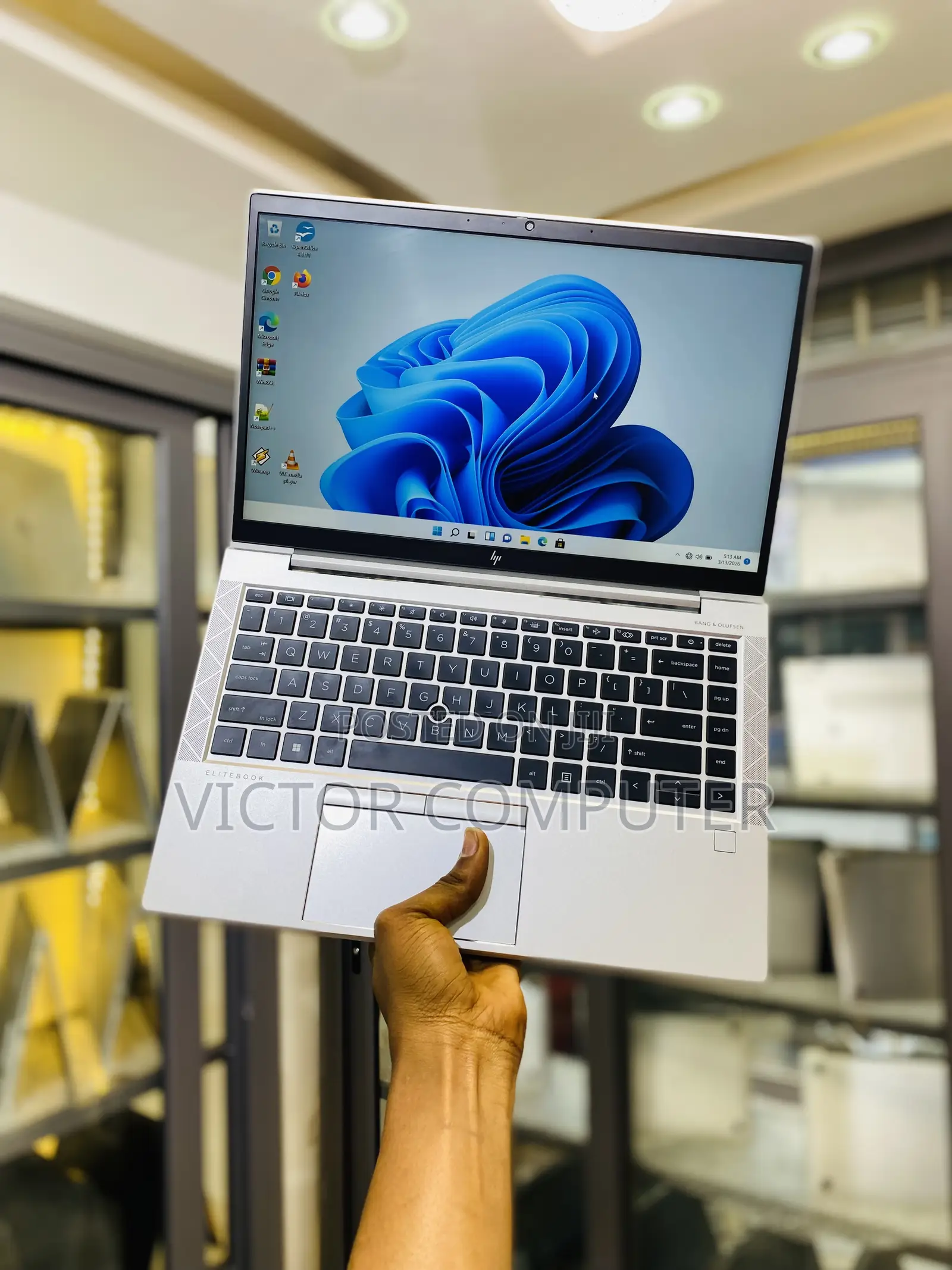New Laptop HP EliteBook 845 G8 16GB AMD Ryzen 5 SSD 256GB