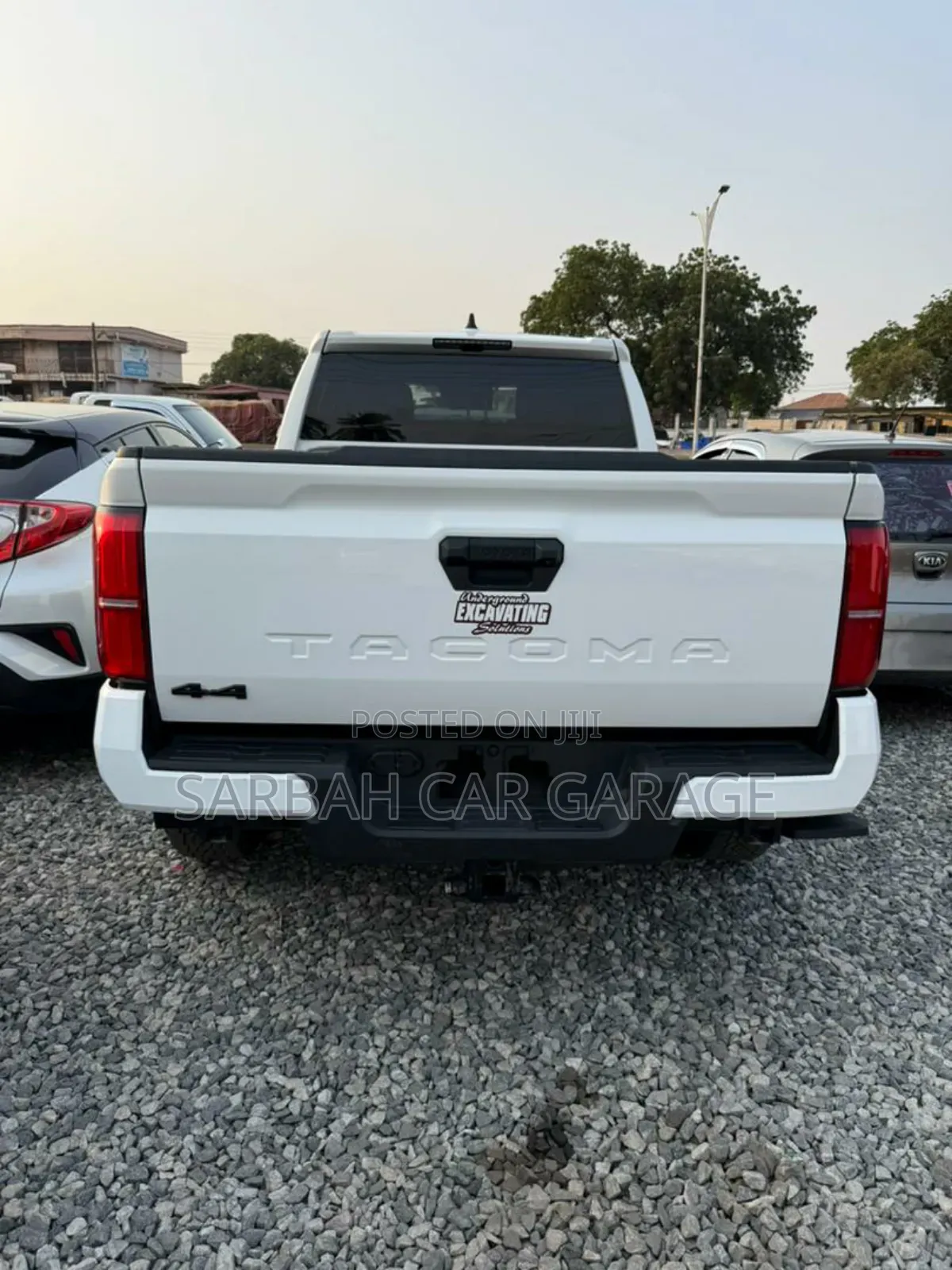 Toyota Tacoma SR5 Access Cab 6' Bed AT 2024 White
