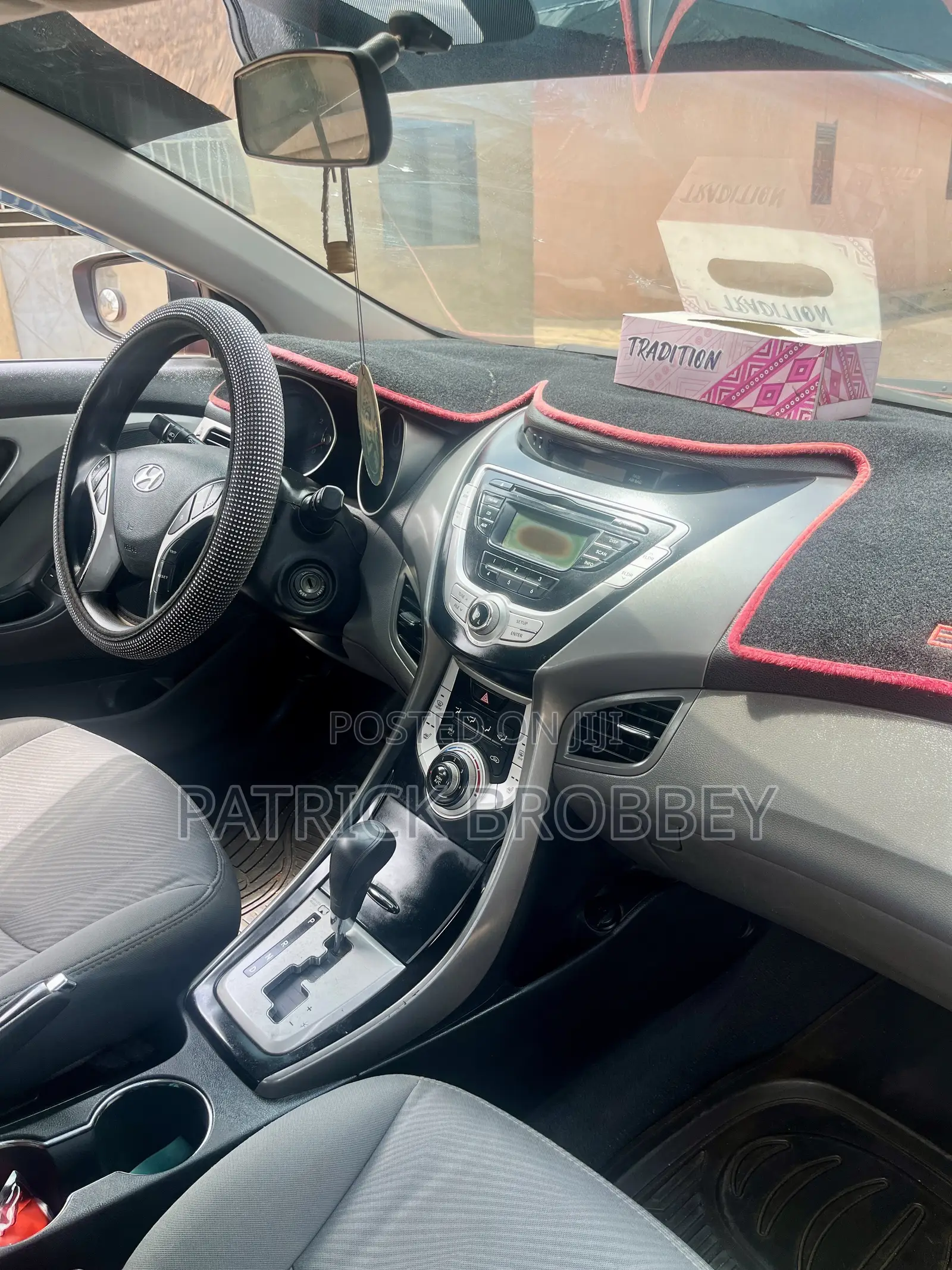 Hyundai Elantra GLS Automatic 2012
