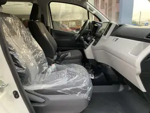 Toyota HiAce 2025 White