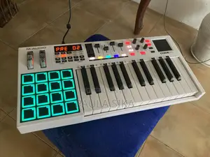 M-Audio Code 25