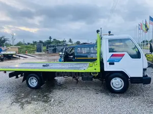 Hyundai Mighty 1