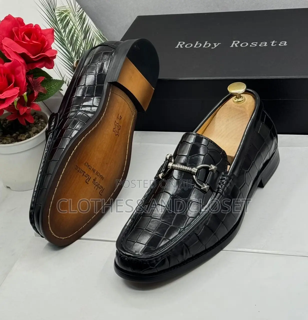 Black Crocodile Patterned Loafers