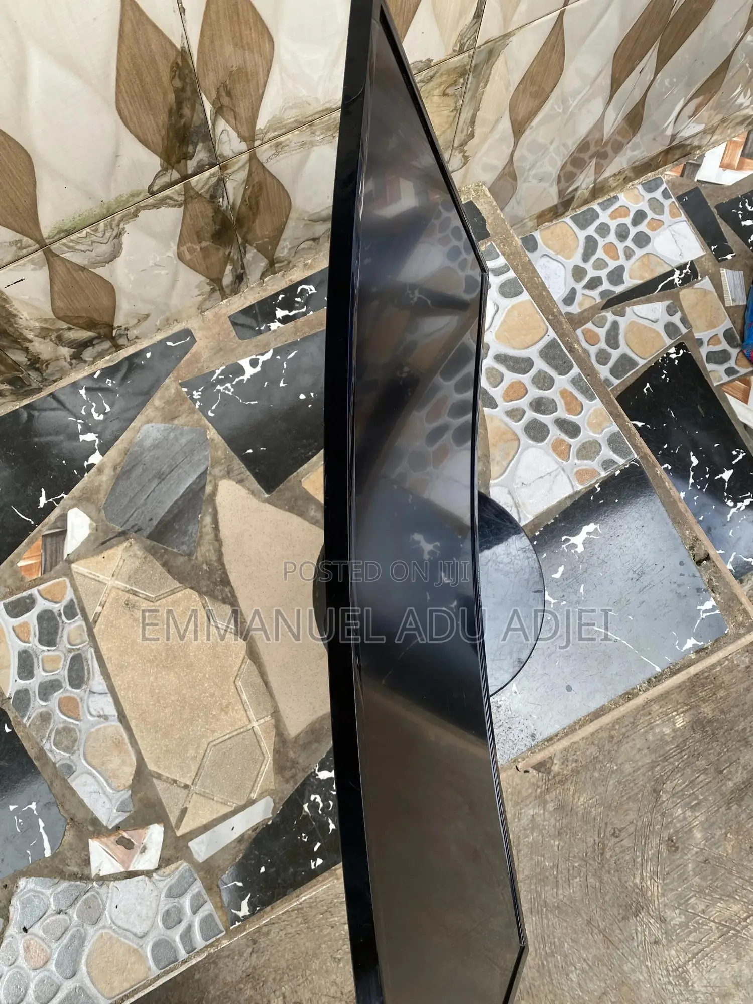 27” Curved Samsung Monitor