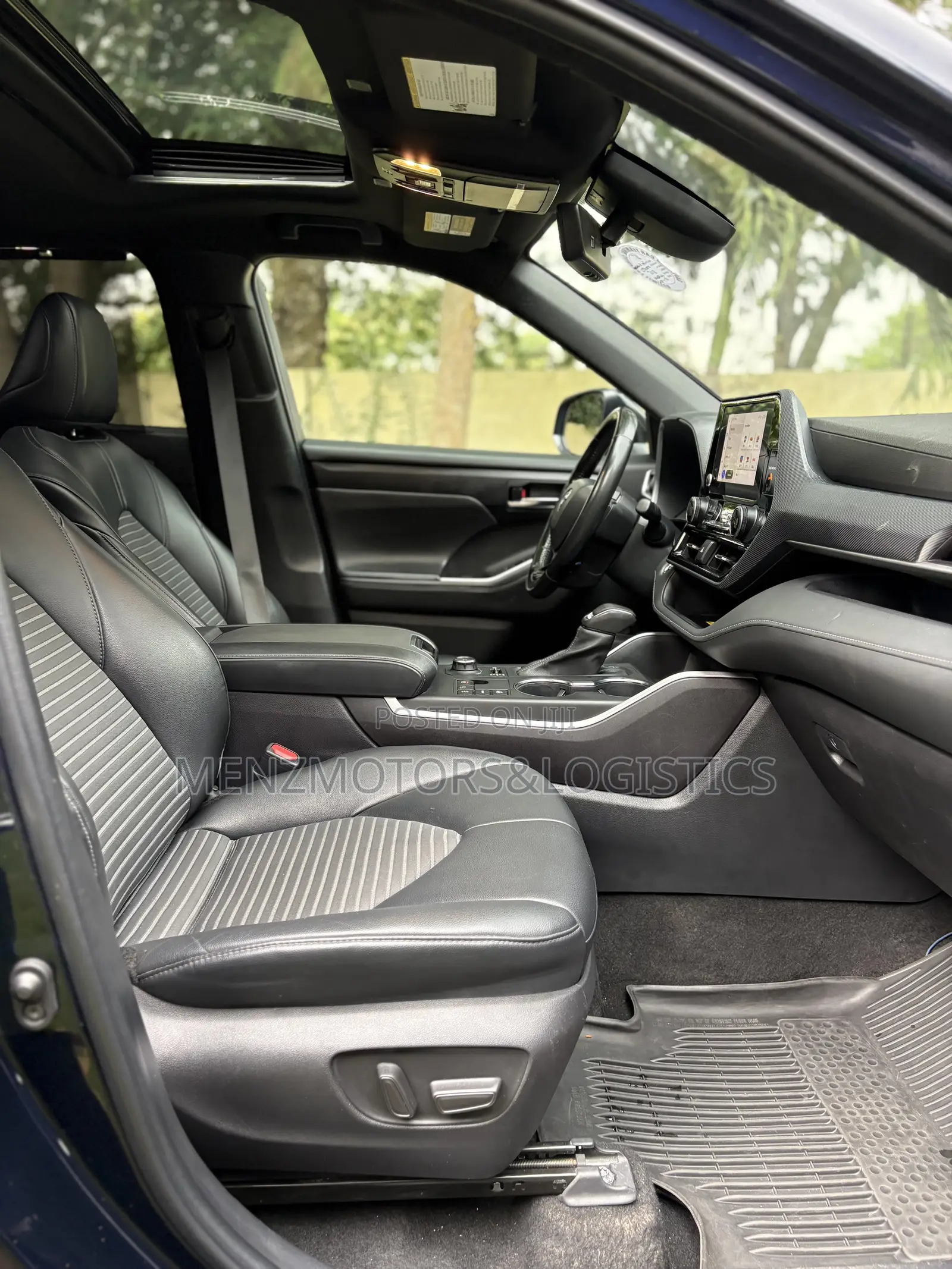 Toyota Highlander XSE 2022 Black