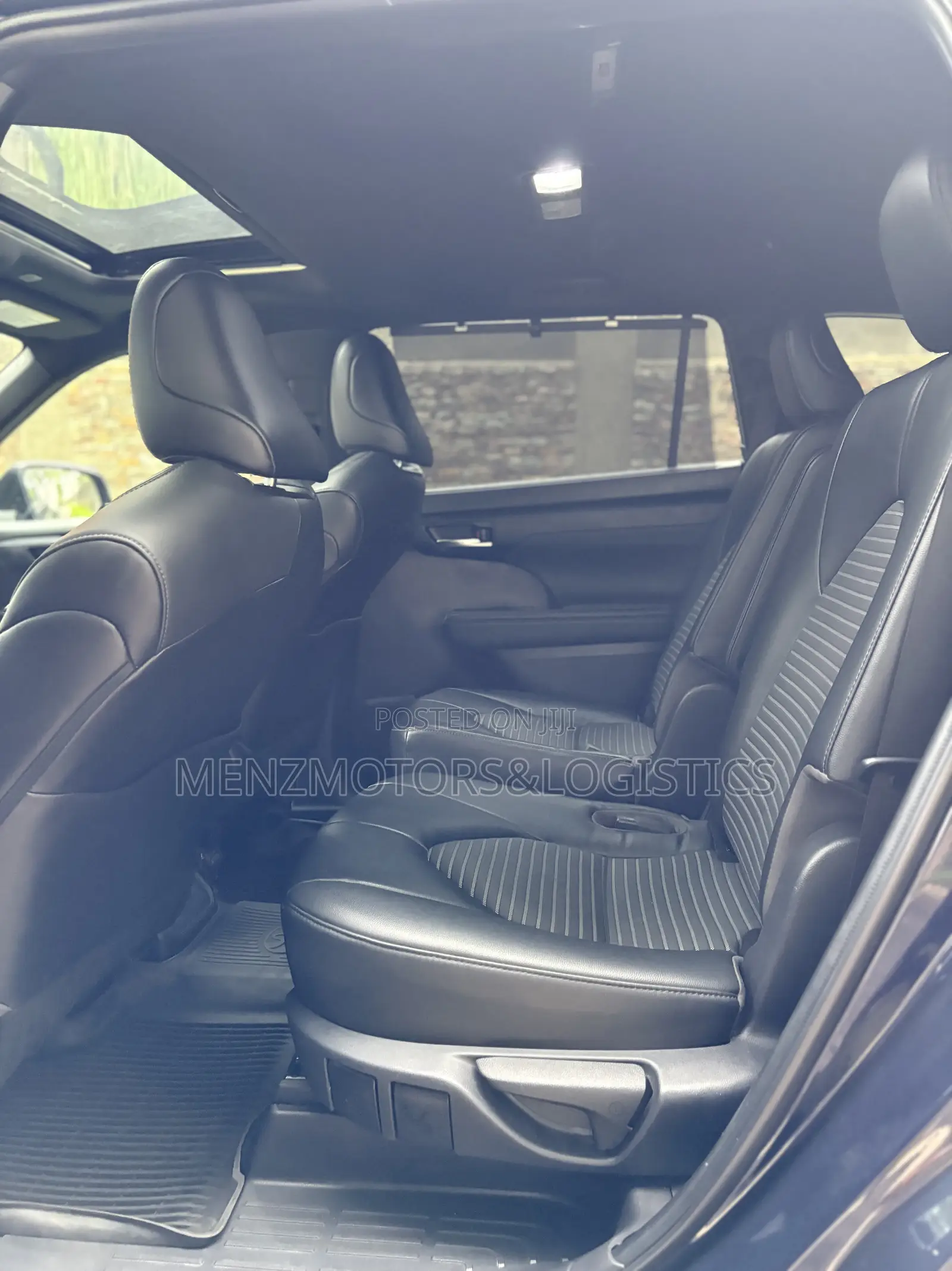 Toyota Highlander XSE 2022 Black