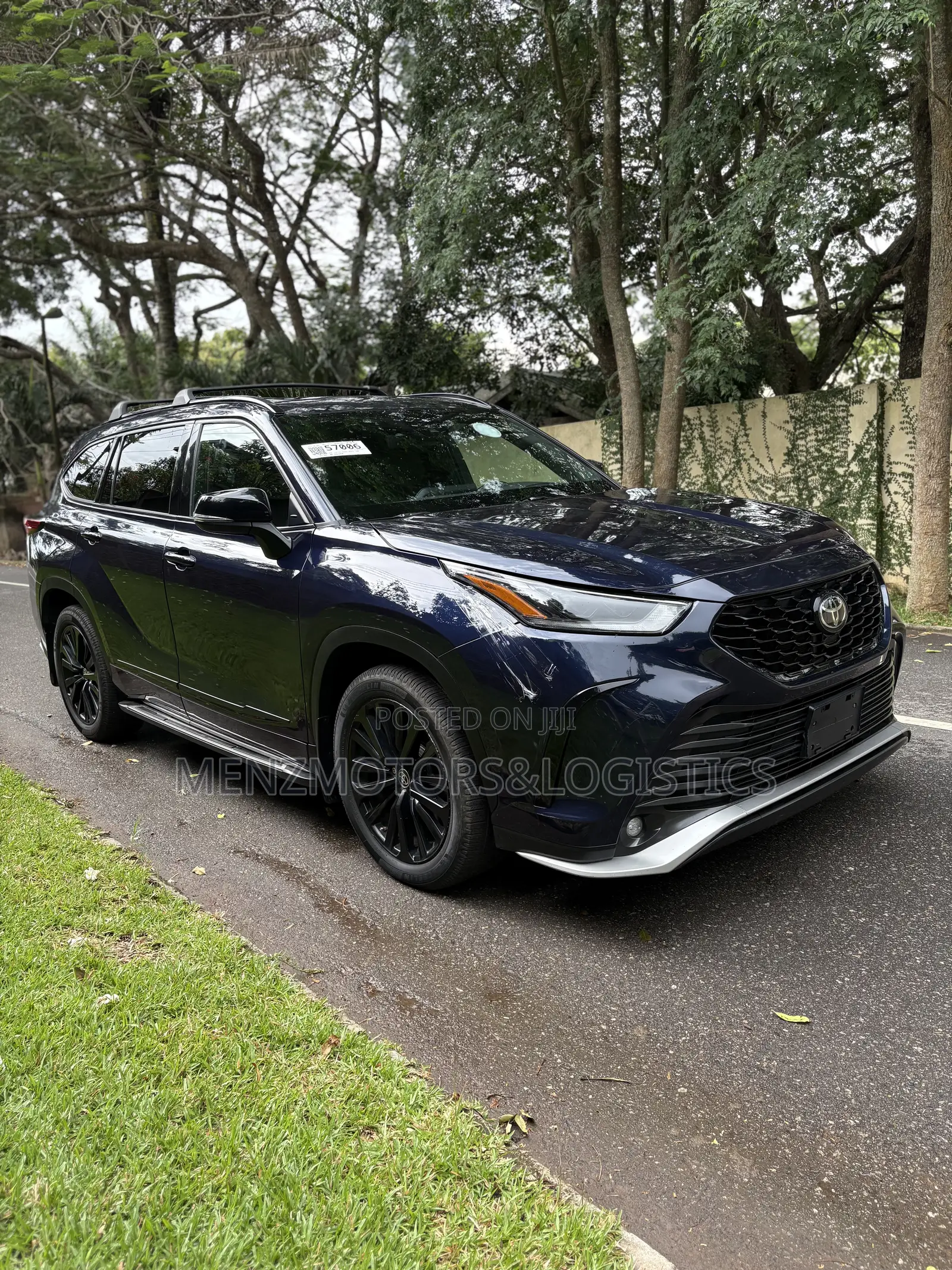 Toyota Highlander XSE 2022 Black