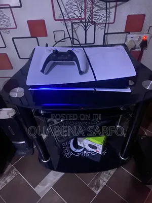 Slightly Used Ps5(14games) Comes With Box