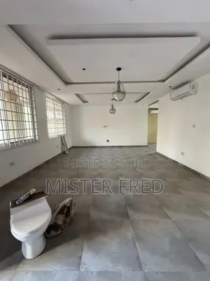 4bdrm House in Pokuase Ablekuma Rd for sale
