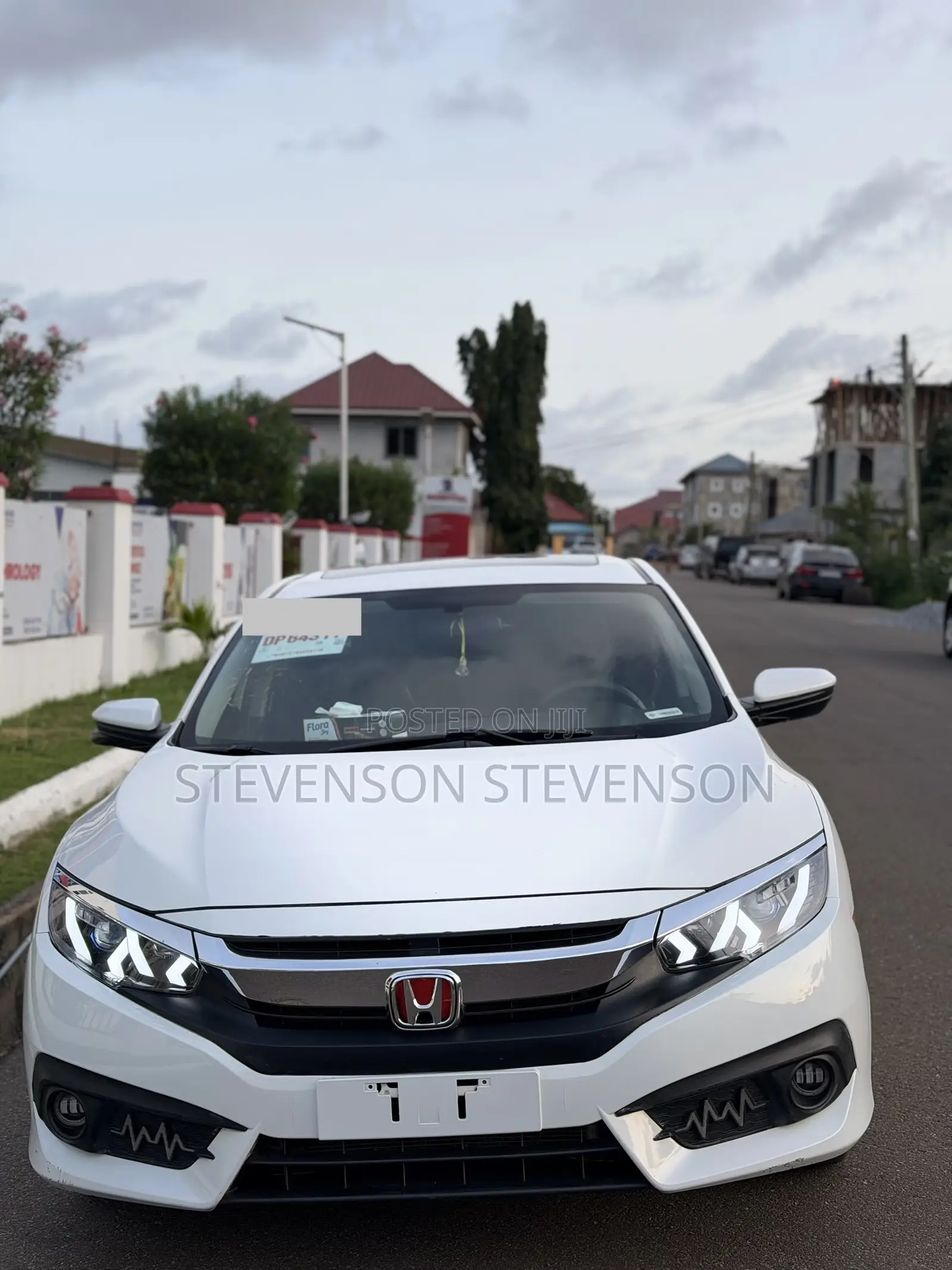 Honda Civic Sport 4dr Hatchback (1.5L 4cyl) 2017 White