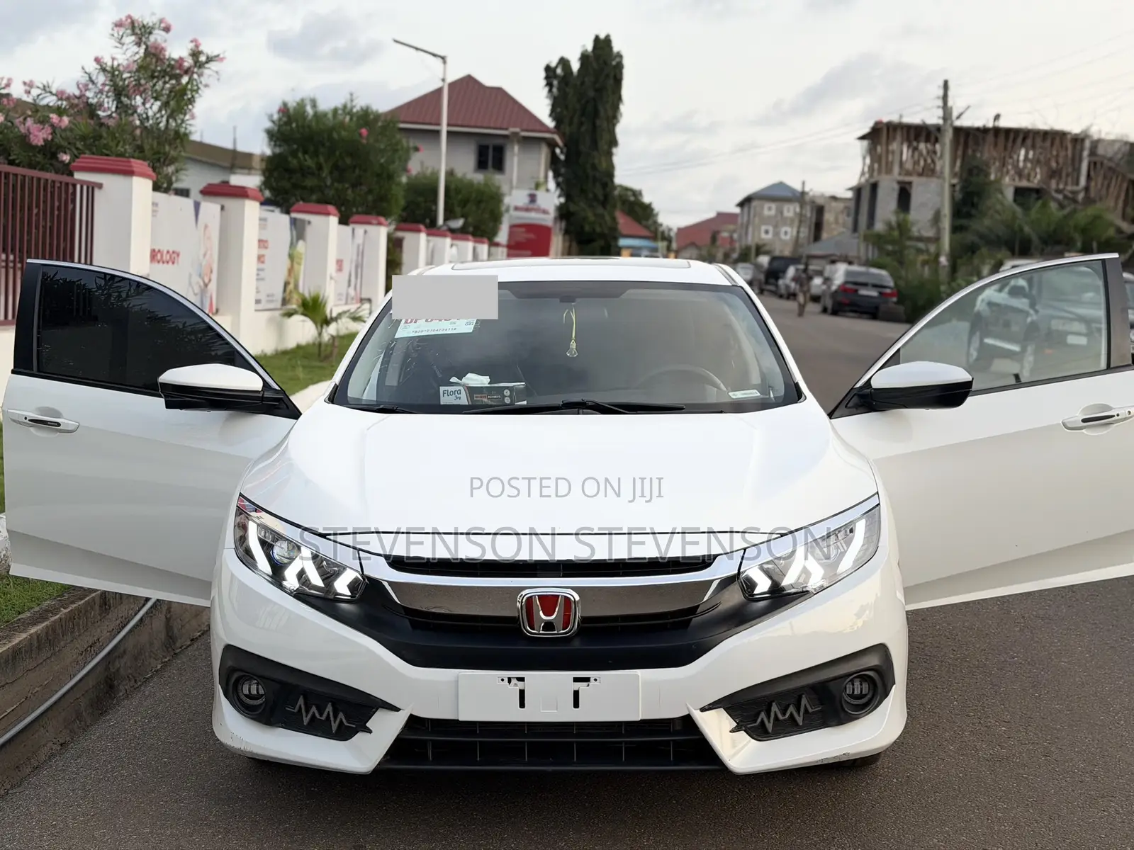 Honda Civic Sport 4dr Hatchback (1.5L 4cyl) 2017 White