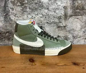 2023 Nike Mid Blazer