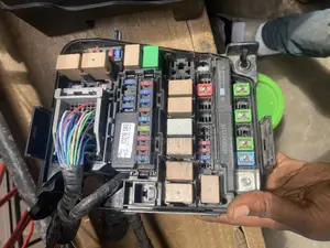 Hyundai Elantra 2012-15 Fusebox
