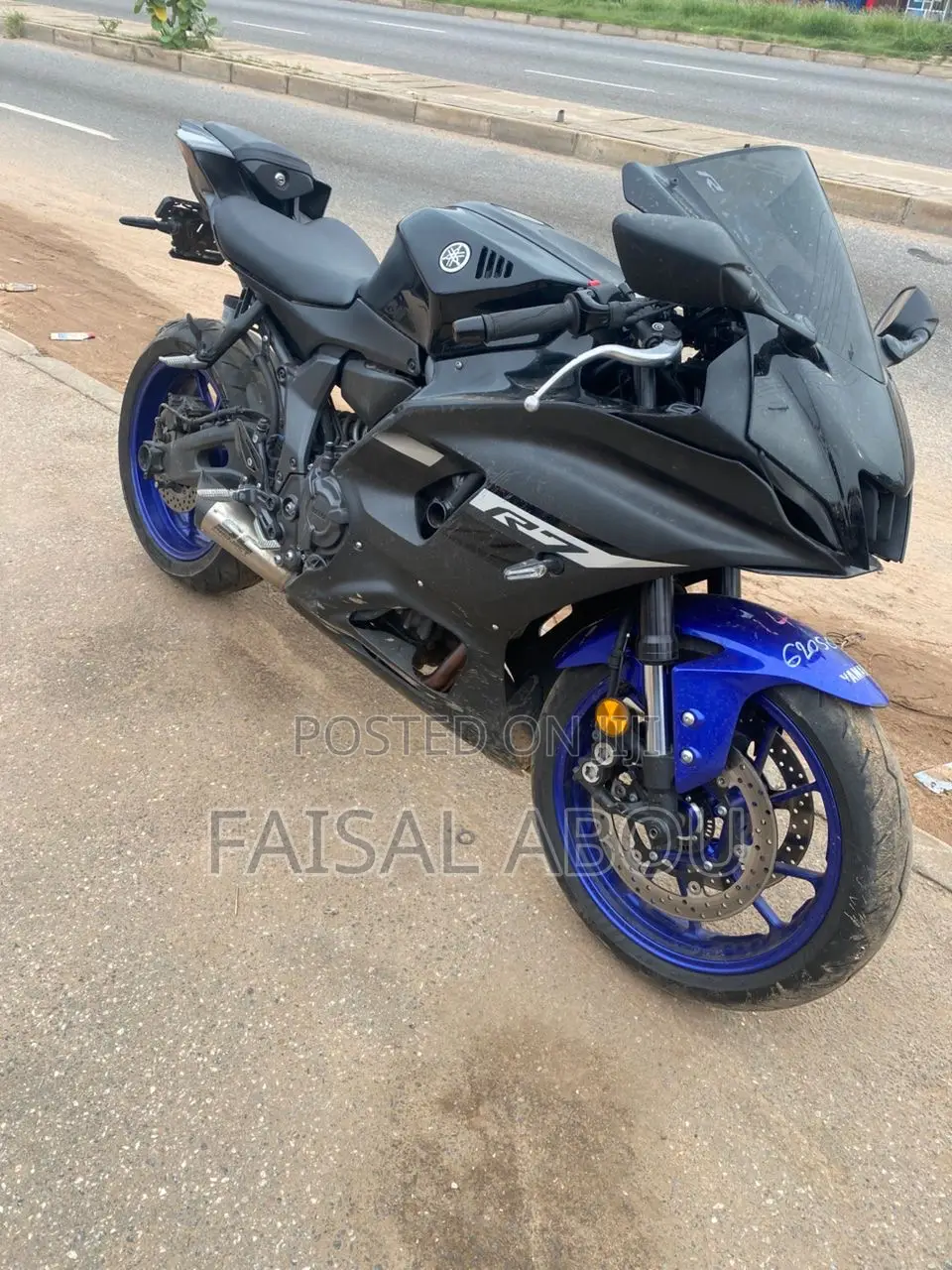 Yamaha R6 2022 Black