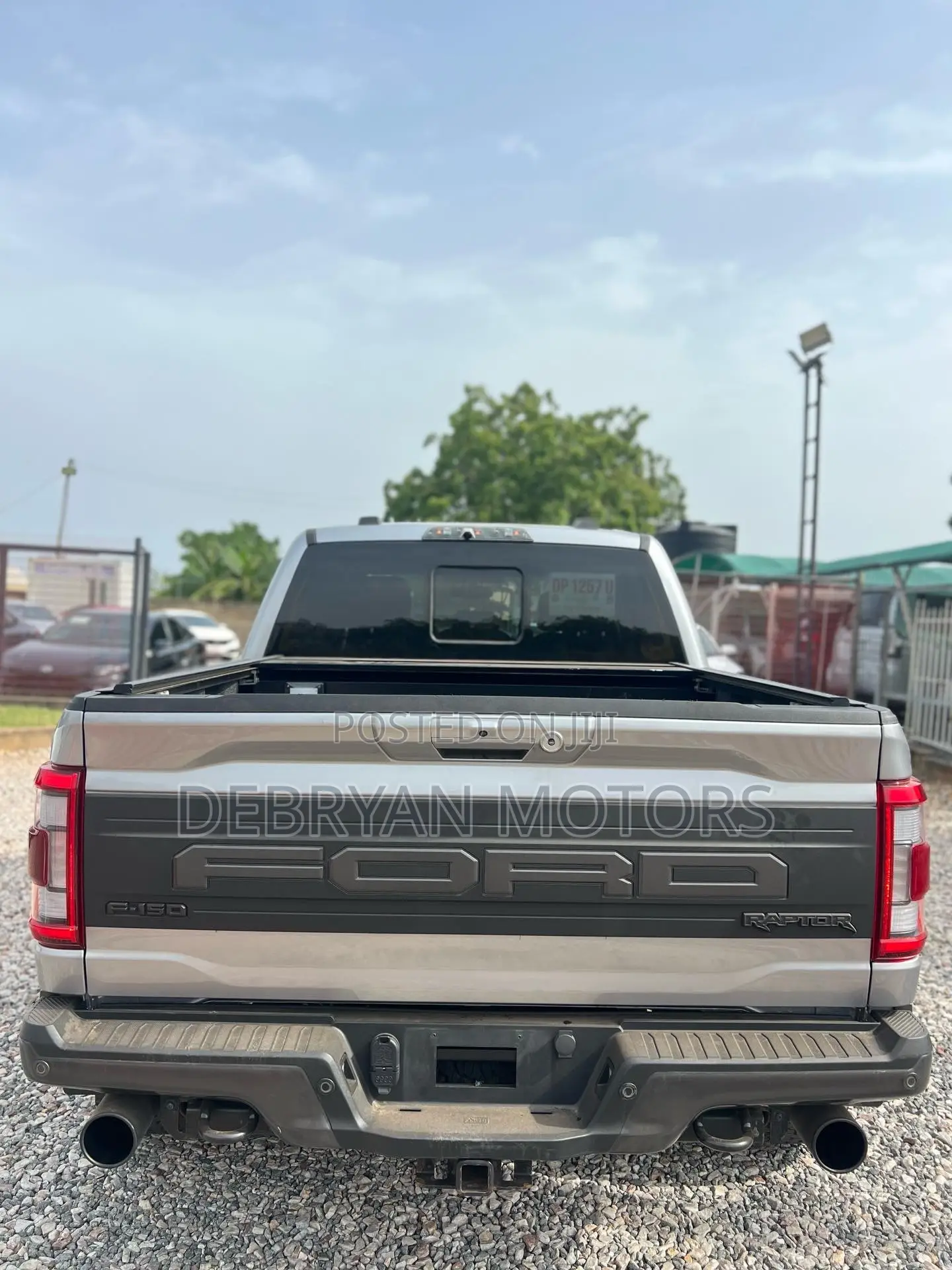 Ford F-150 Raptor 2023 Silver