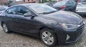 Hyundai Elantra SE 2020 Gray