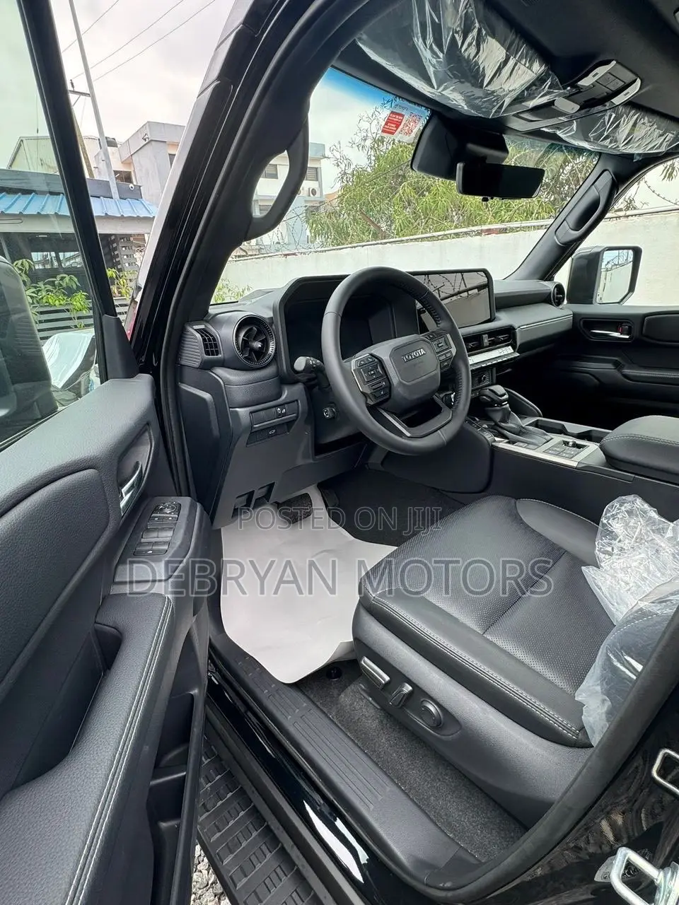 New Toyota Land Cruiser Prado 2.4 Petrol 2025 Black