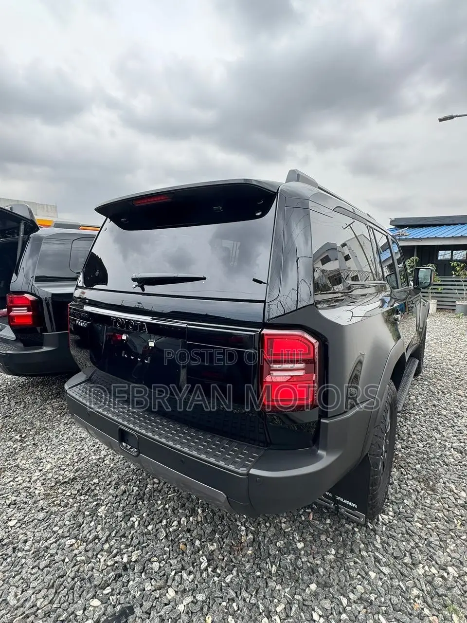 New Toyota Land Cruiser Prado 2.4 Petrol 2025 Black