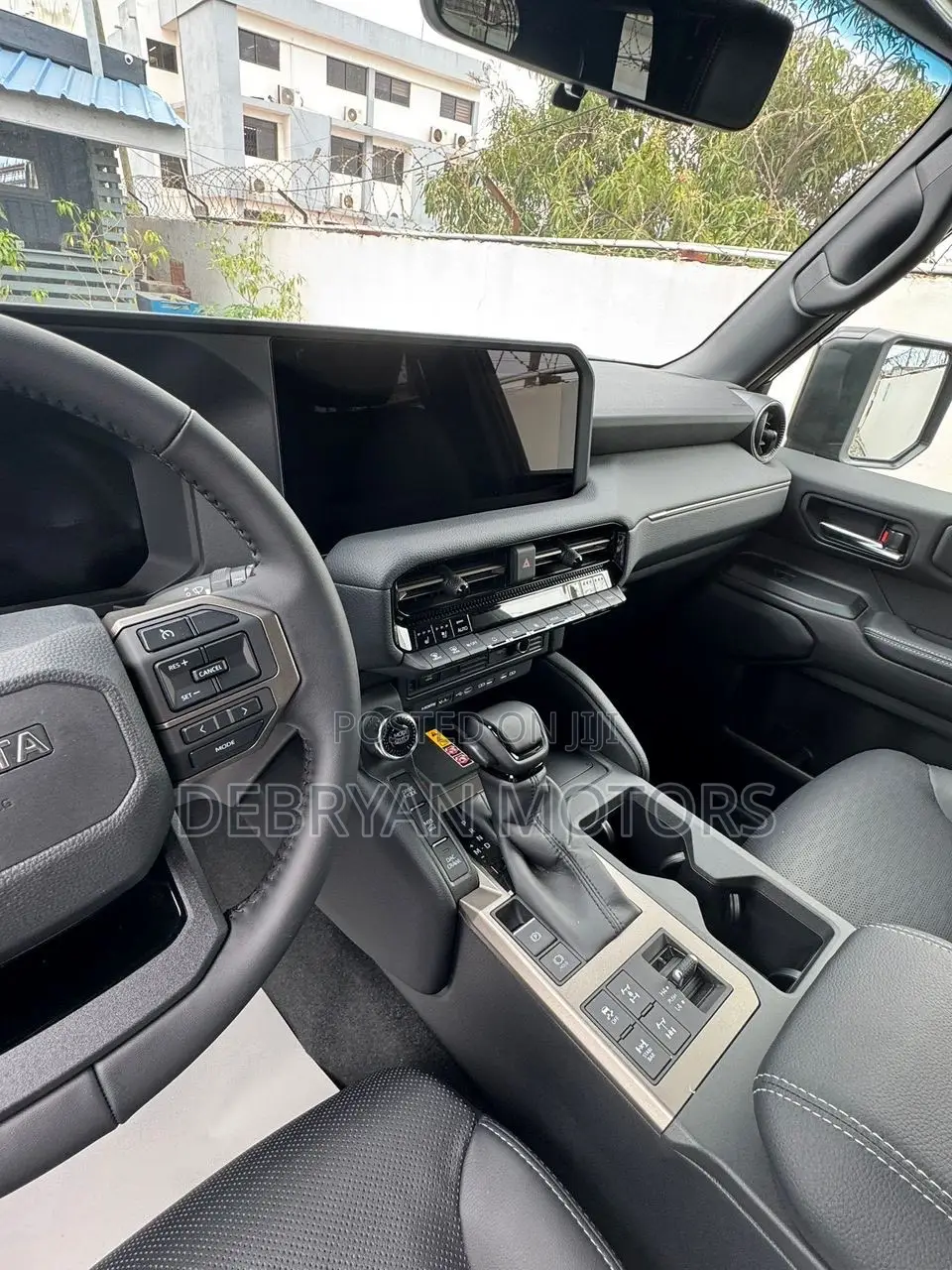 New Toyota Land Cruiser Prado 2.4 Petrol 2025 Black