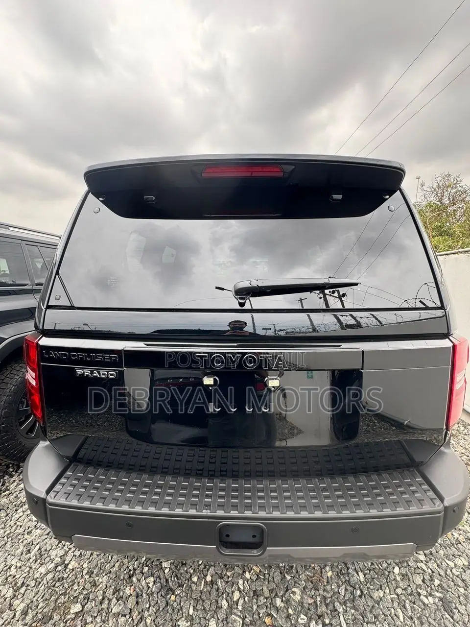 New Toyota Land Cruiser Prado 2.4 Petrol 2025 Black