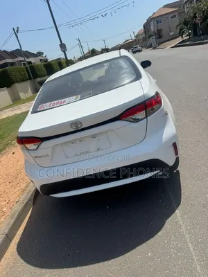 Toyota Corolla S Premium 4dr Sedan (1.8L 4cyl CVT) 2016 White