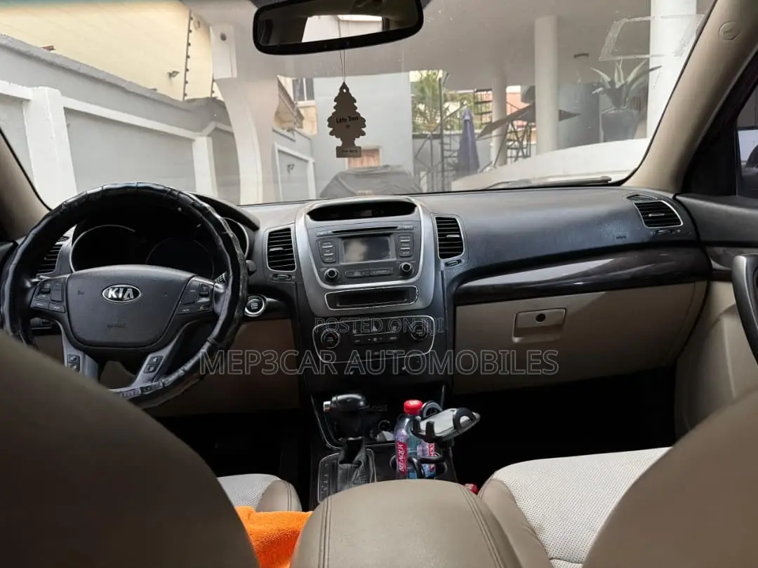 Kia Sorento 2014 Red