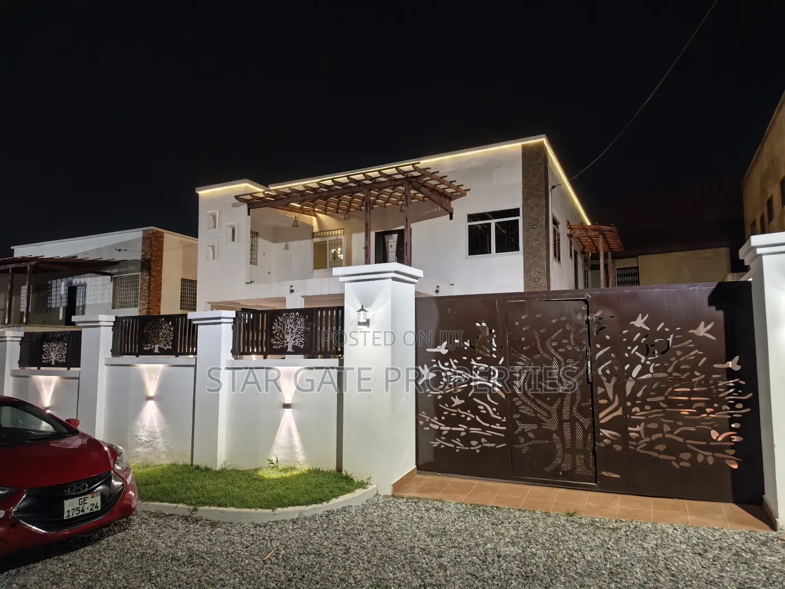 4bdrm House in Kwamo, Kumasi Metropolitan for sale