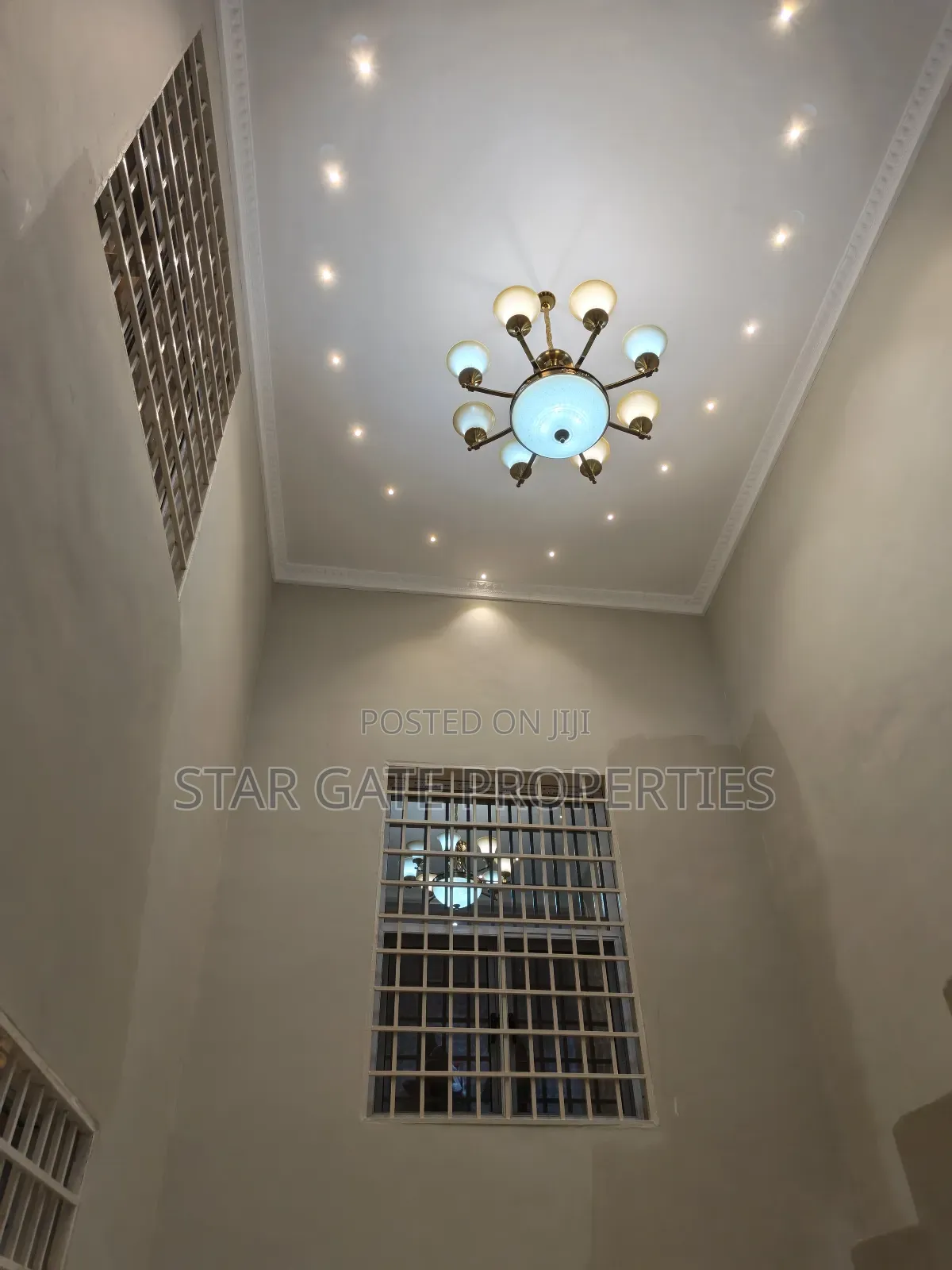 4bdrm House in Kwamo, Kumasi Metropolitan for sale