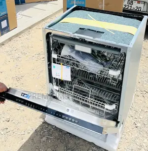 Midea Fully Built-in Dishwasher 14 Plate Settings | 5 Wash Settings