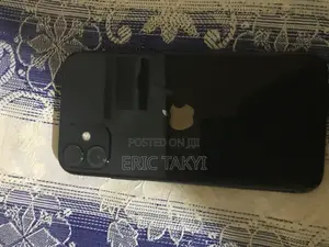 Apple iPhone 11 128 GB Black