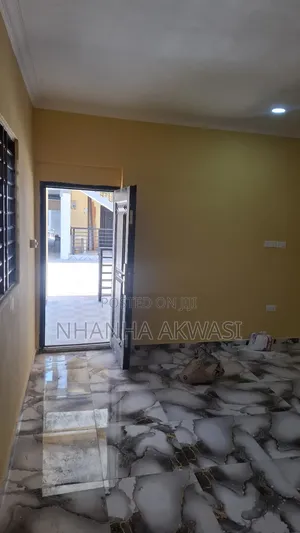 1bdrm Apartment in Community 23, Sakumono for rent