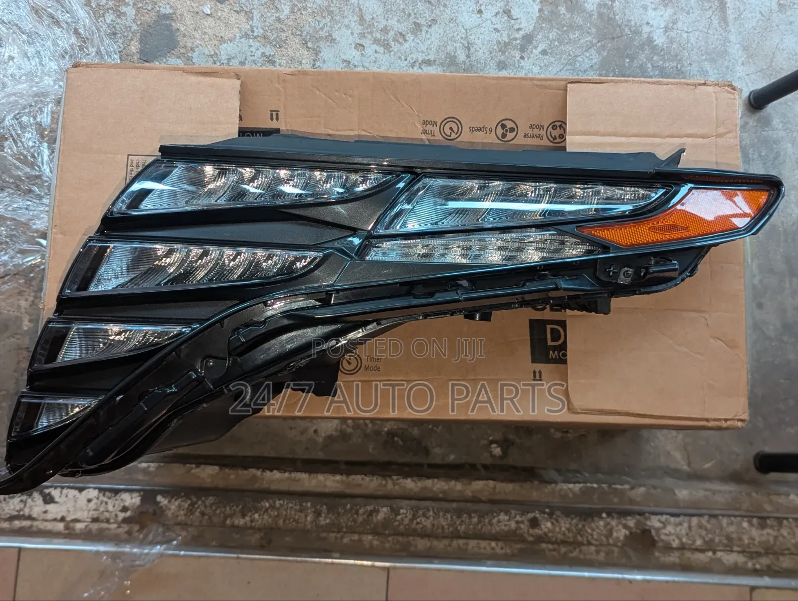 Hyundai Tucson 2022 - 2024 Upper Headlight