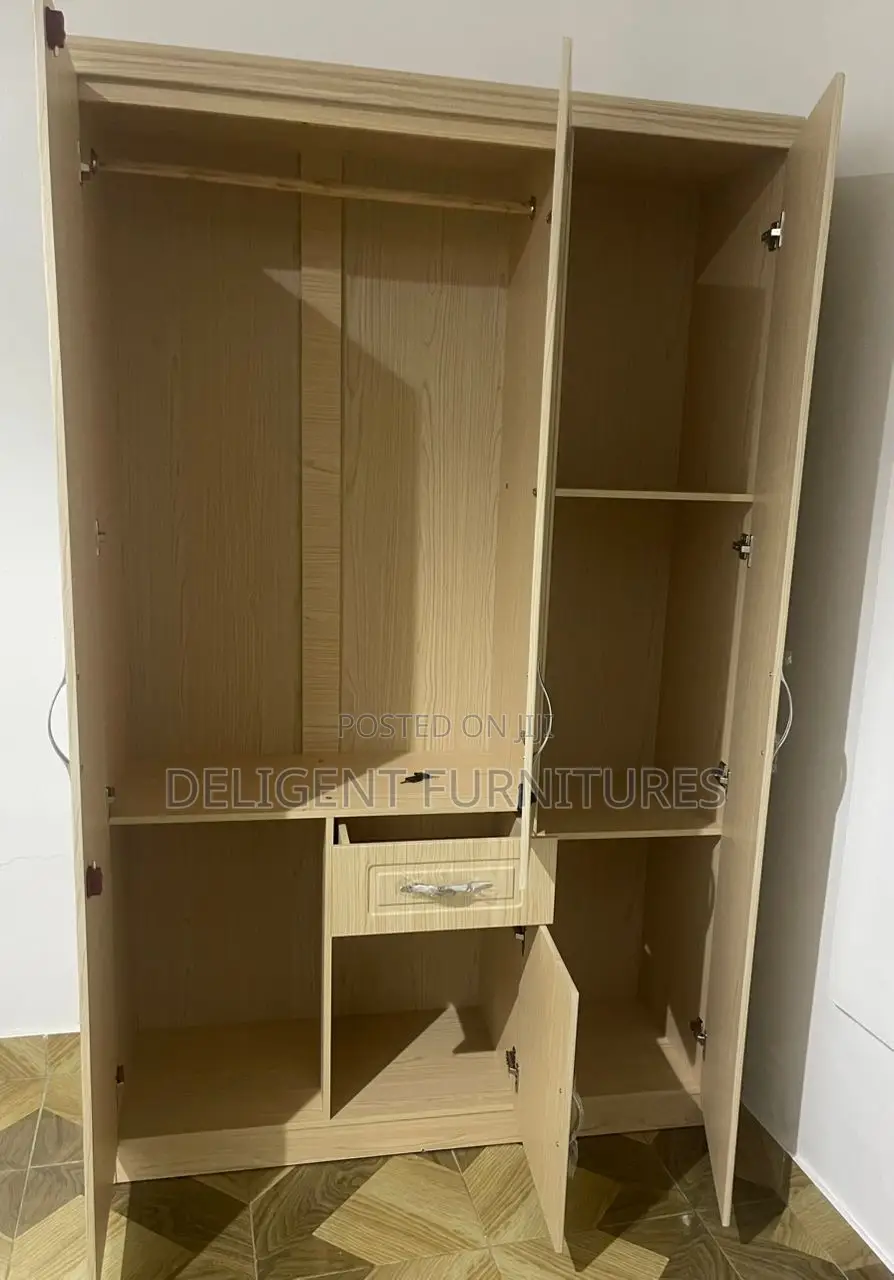 Neat 3 in 1 Wardrobe (Payment on Delivery)