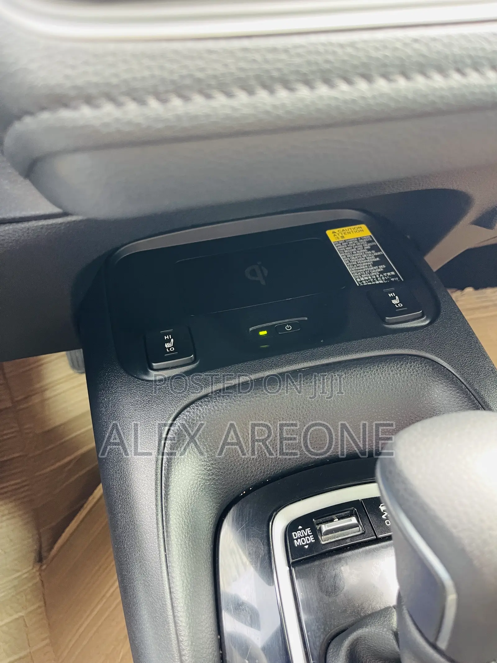 Toyota Corolla Hybrid XLE 2025 Red