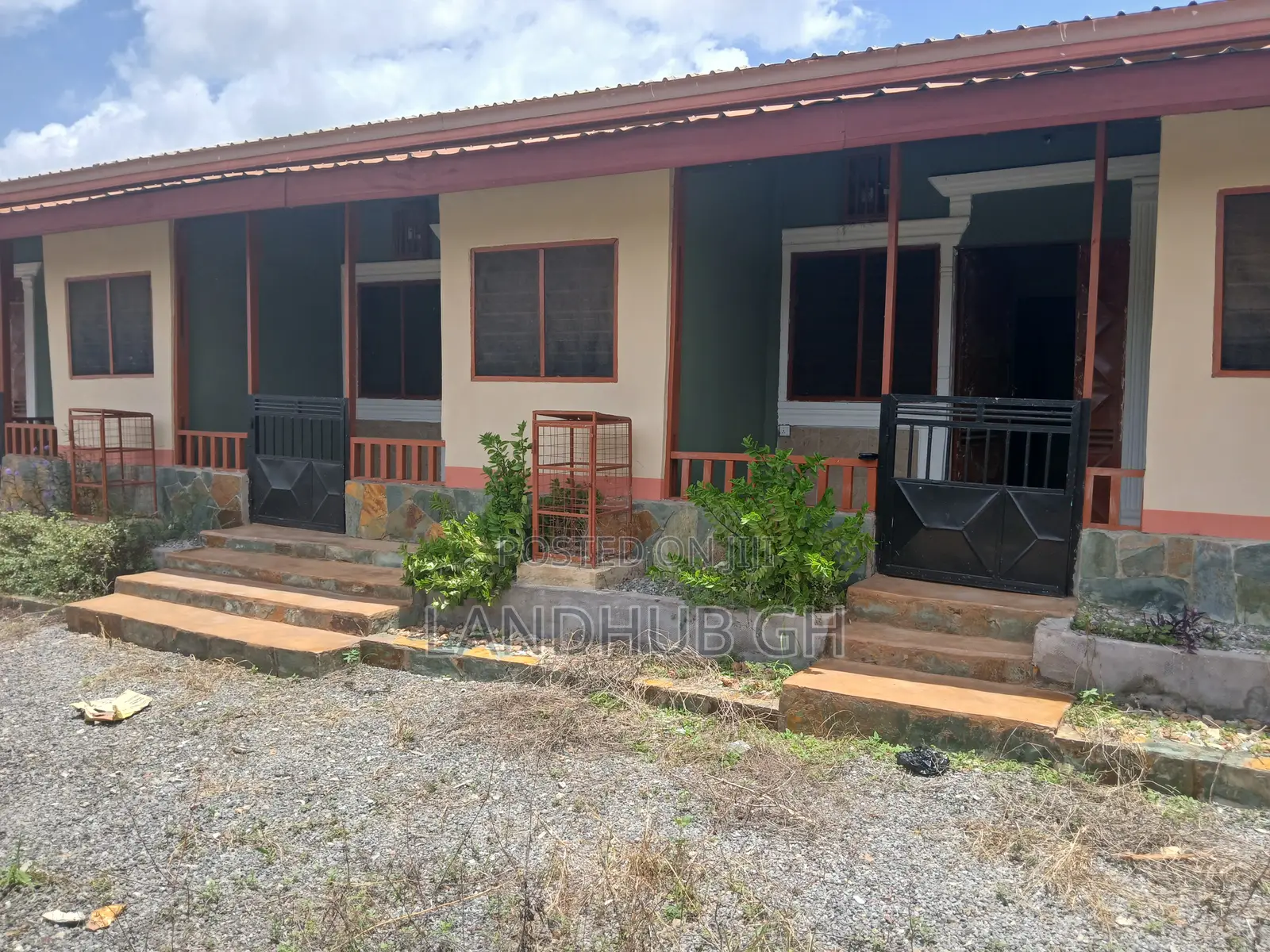1 Bedroom Apartment:4 Units Forsale