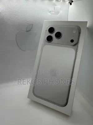 New Apple iPhone 17 Pro 256 GB White