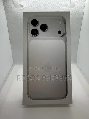 New Apple iPhone 17 Pro 256 GB White