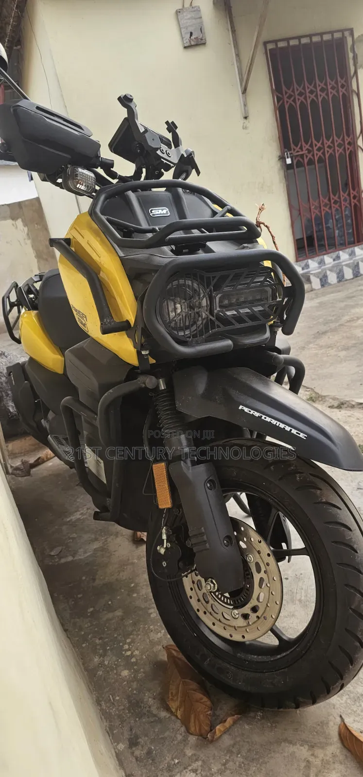 Motorcycle 2025 Gold