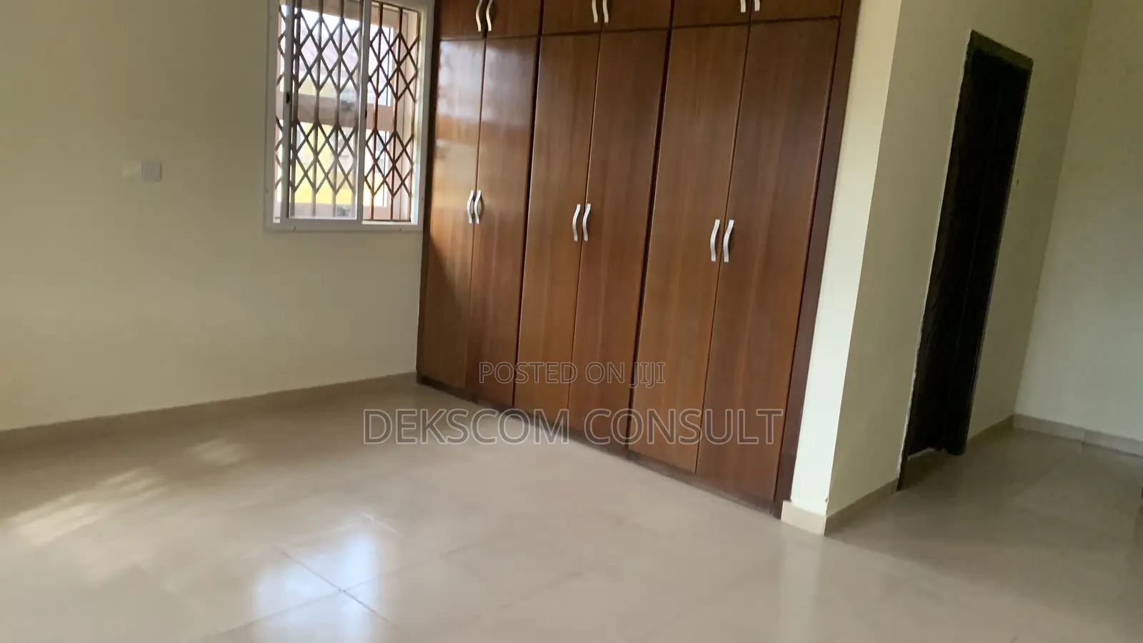 3bdrm House in Adenta for sale