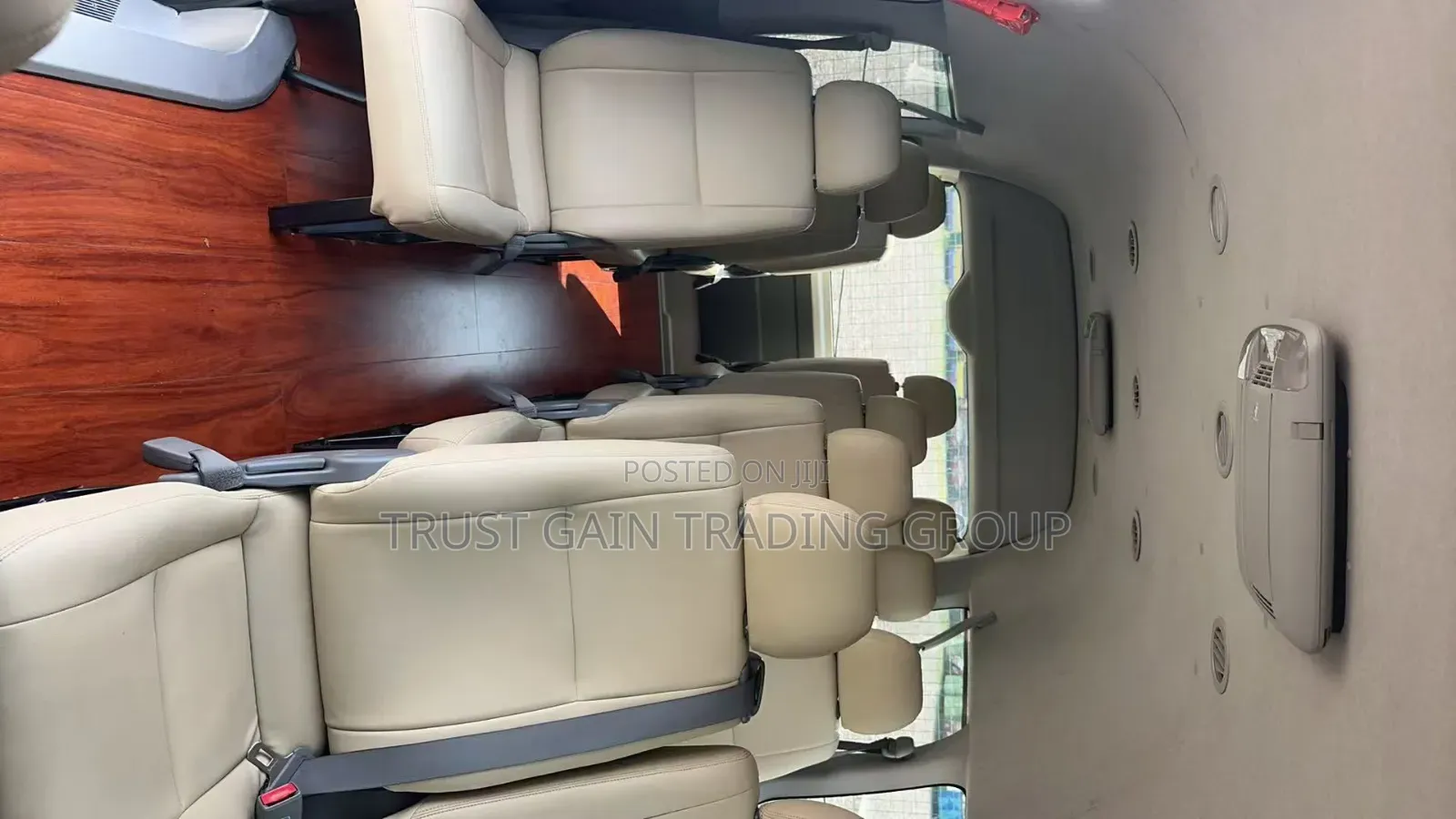 Toyota HiAce 2014 Grey