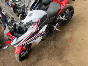 Honda CBR 2019 White