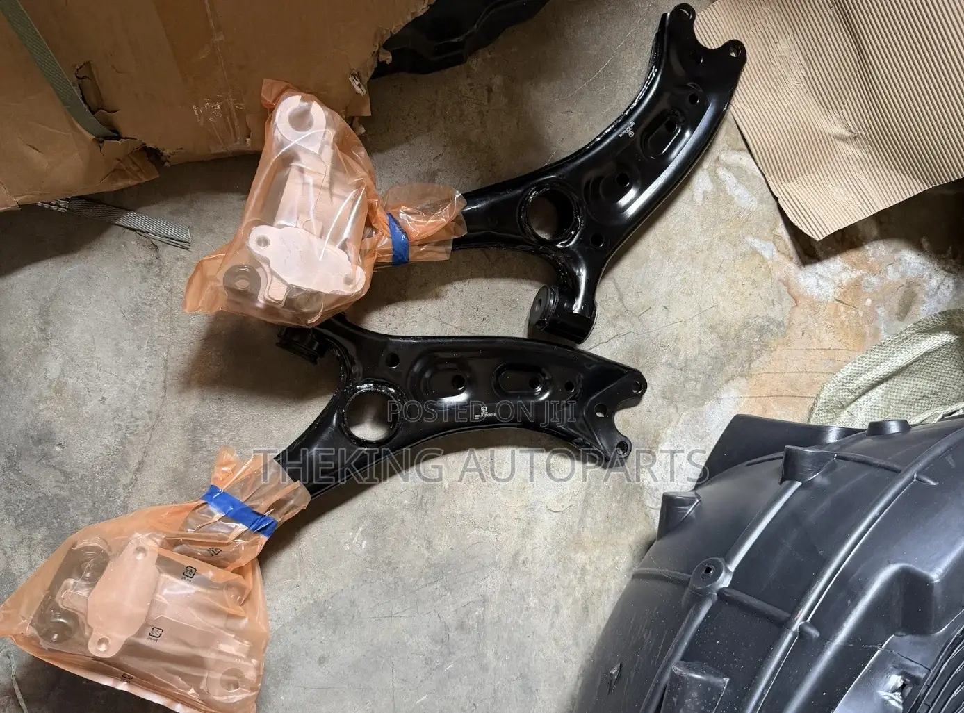 Honda CRV Lower Arm