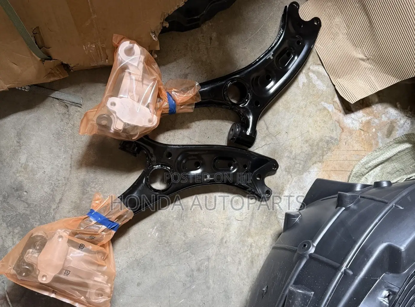 Honda CRV Lower Arm
