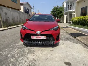 Toyota Corolla 2017 Red
