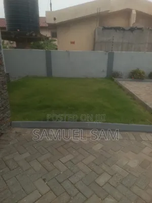 3bdrm House in Tema Golf City for sale