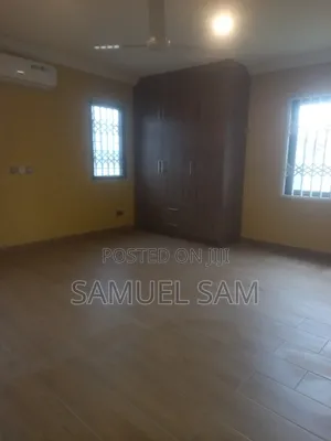 3bdrm House in Tema Golf City for sale